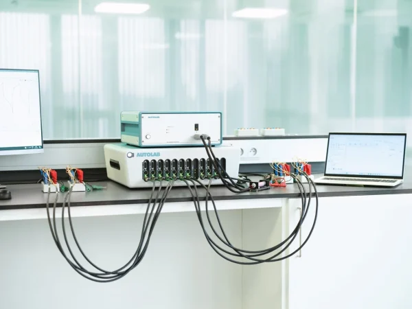 Metrohm Multi Autolab M204 multichannel potentiostat galvanostat