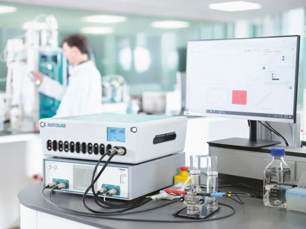 Autolab FRA32M electrochemical impedance spectroscopy EIS and NOVA analysis